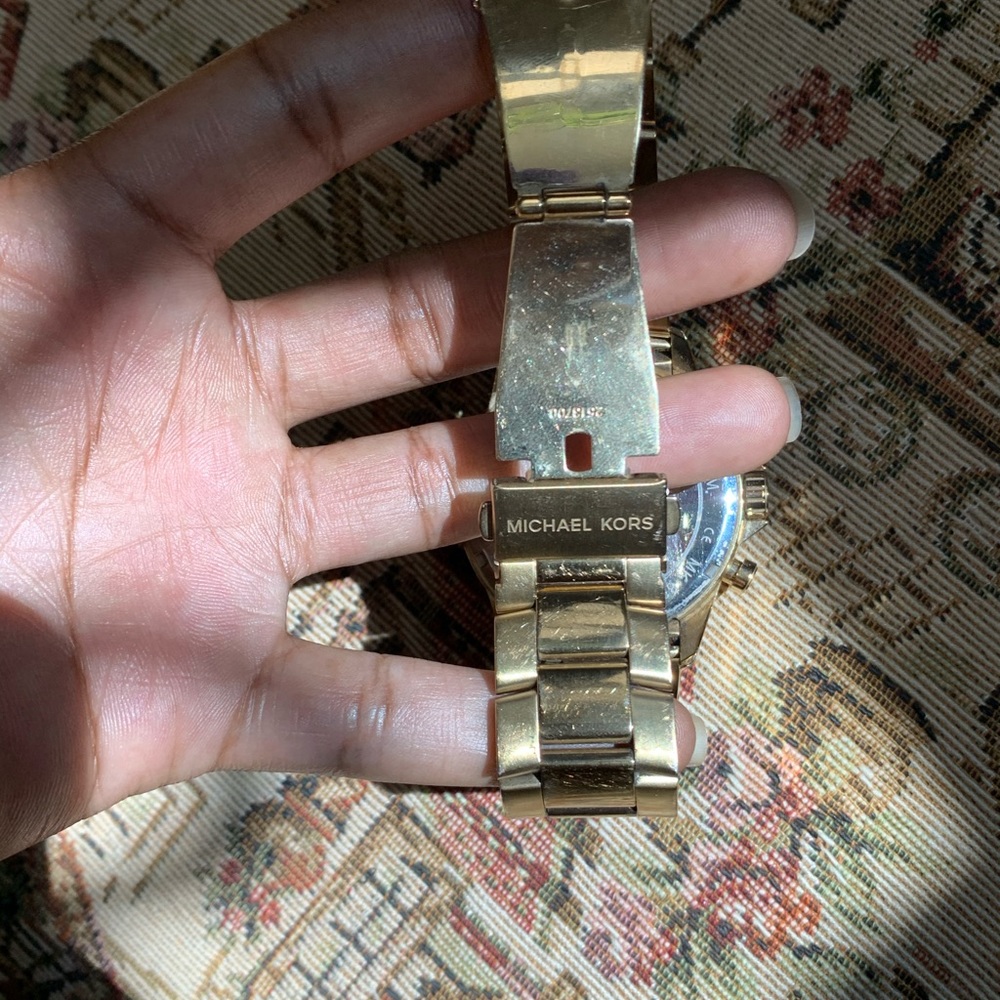 Perfect Father's Day Gift: Elegant MK Watch - Picture 5 of 7